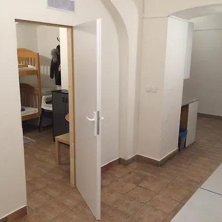 Tesla Apartamento Praga